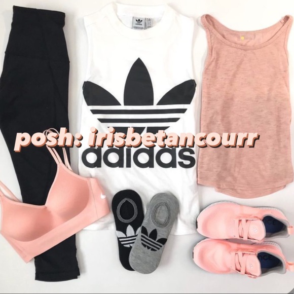 SALE! Athletic wear mystery box - Picture 8 of 11